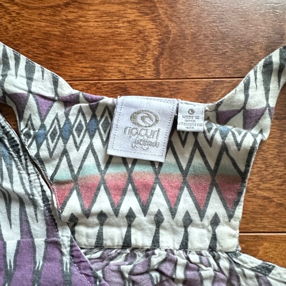 Ripcurl tank top - Picture 2 of 5